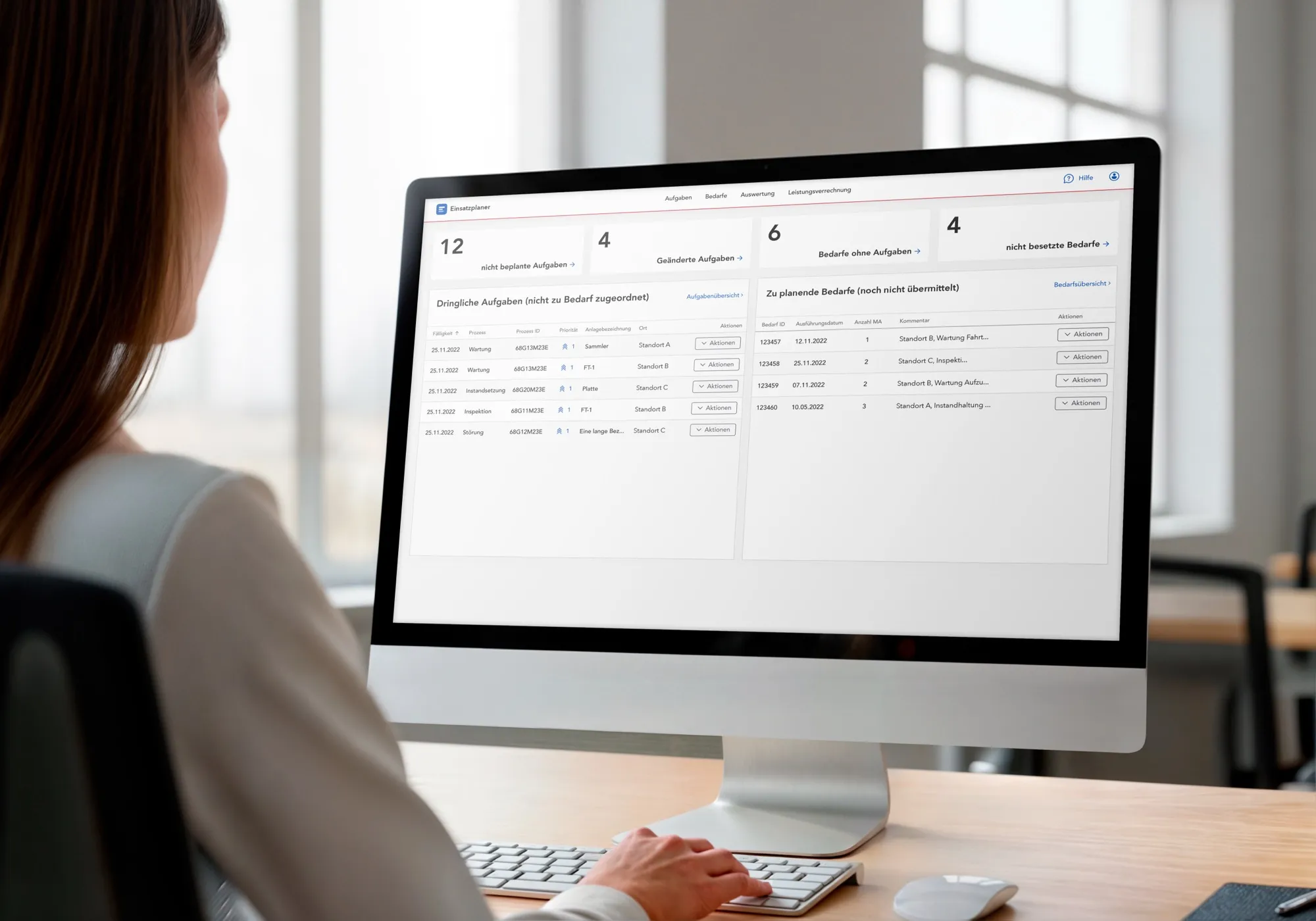The workforce planner dashboard: urgent tasks and staffing requirements to be planned at a glance