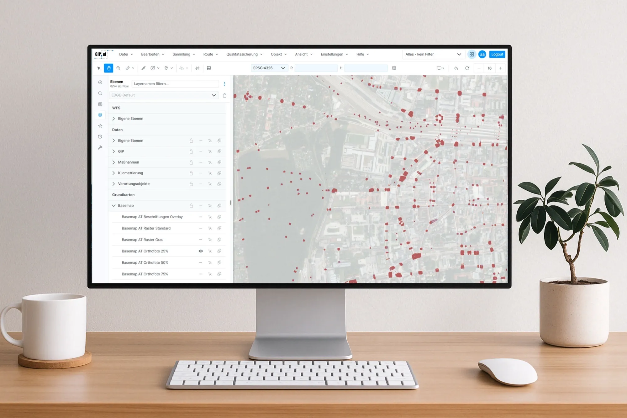Layer management and orthophoto view in the GIP 2.0 client: large volumes of geodata are visualised in a structured way