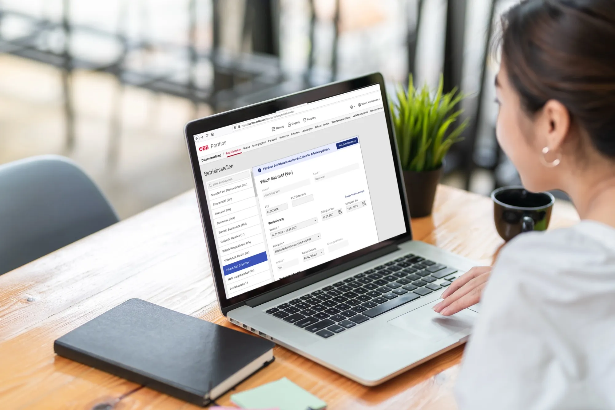 Die Datenverwaltung in PORTHOS: Betriebsstellen mit Stammdaten, Versionierung und Gültigkeitszeiträumen